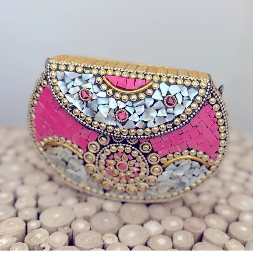 RAMLA | BEVERLY HILLS | Seen on “Selling Sunset” | Mosaic | MSRP $235 Trending 🔥